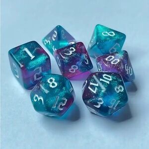 Chameleon Game Dice in Purple & Blue